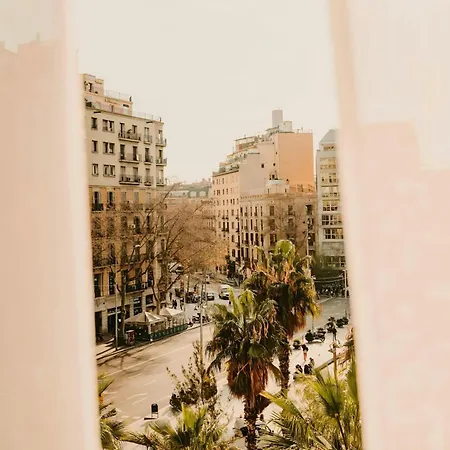 Casa Luz Hotel Placa Universitat, Sonder By Marriott Bonvoy Barcelona Exterior photo
