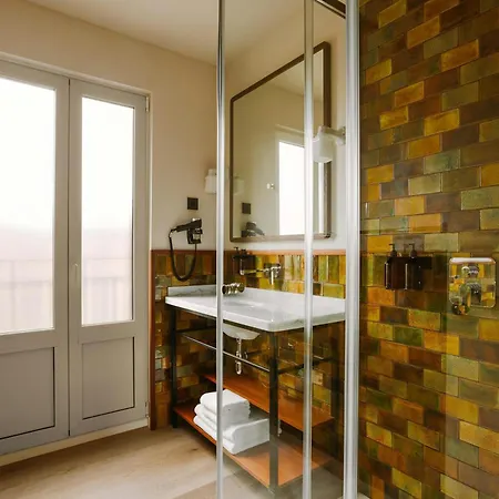 Casa Luz Hotel Placa Universitat, Sonder By Marriott Bonvoy Barcelona Exterior photo