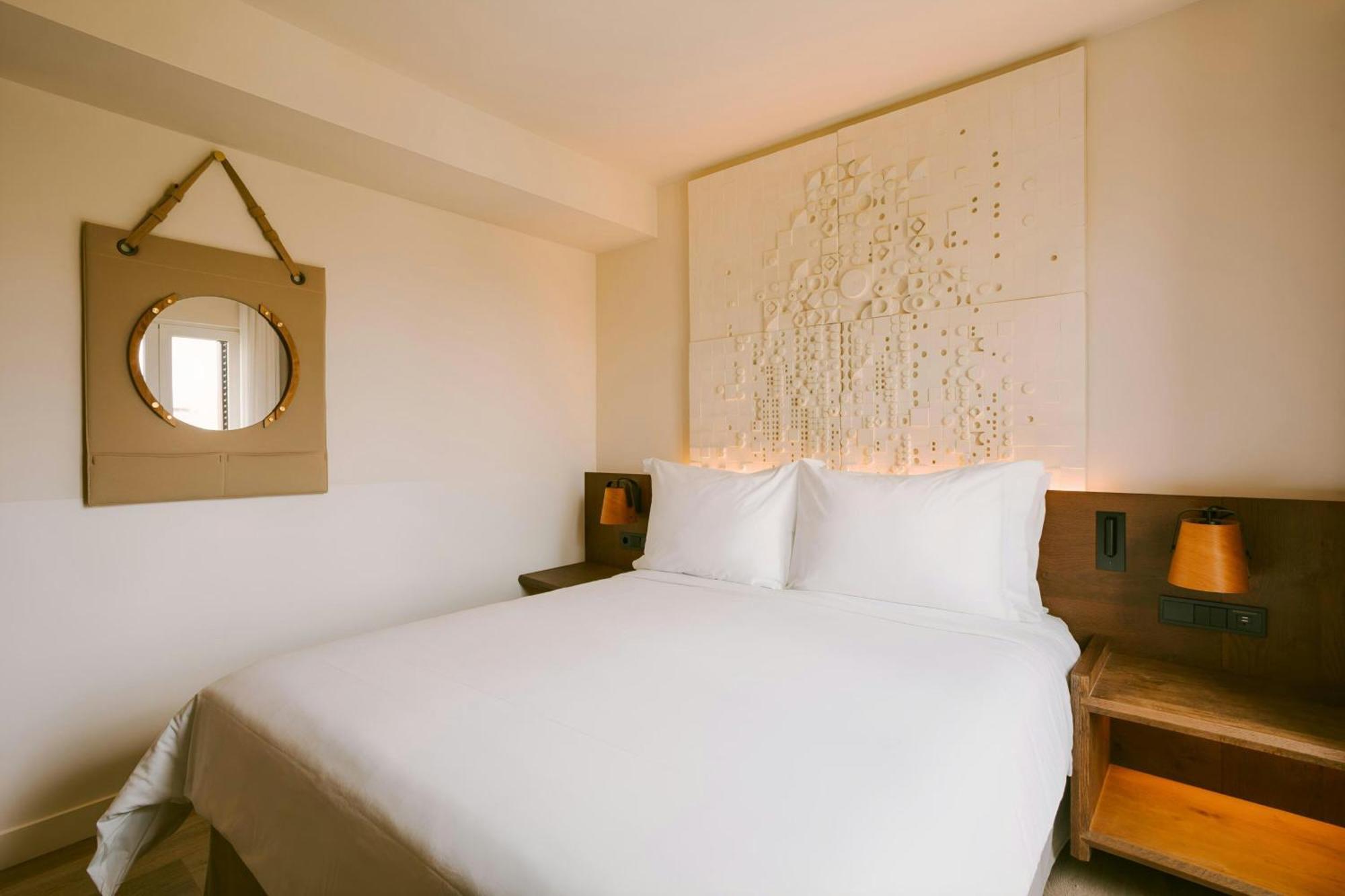 Casa Luz Placa Universitat, Sonder By Marriott Bonvoy