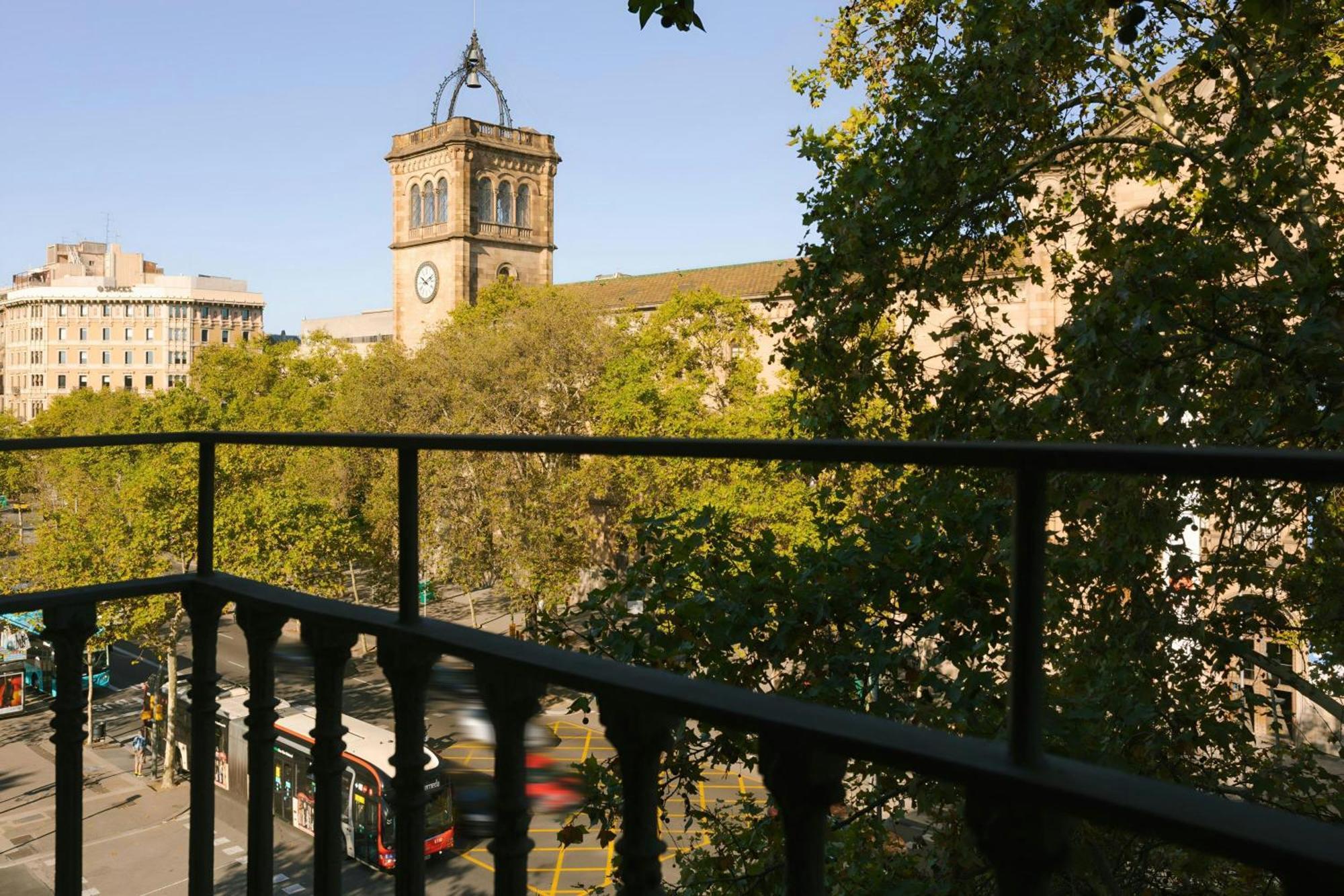 Casa Luz Placa Universitat, Sonder By Marriott Bonvoy Hotel Barcelona